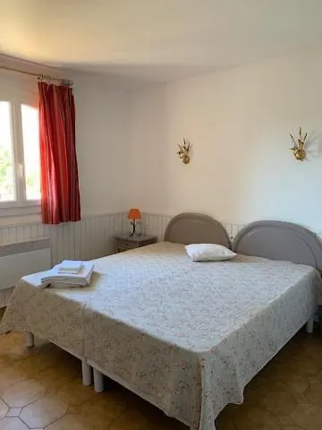 Le Mas De L'Orangerie 3 Etoiles Aparthotel Greoux-les-Bains